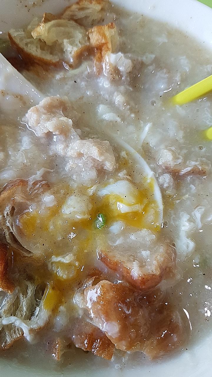 Comfort is a bowl of congee 