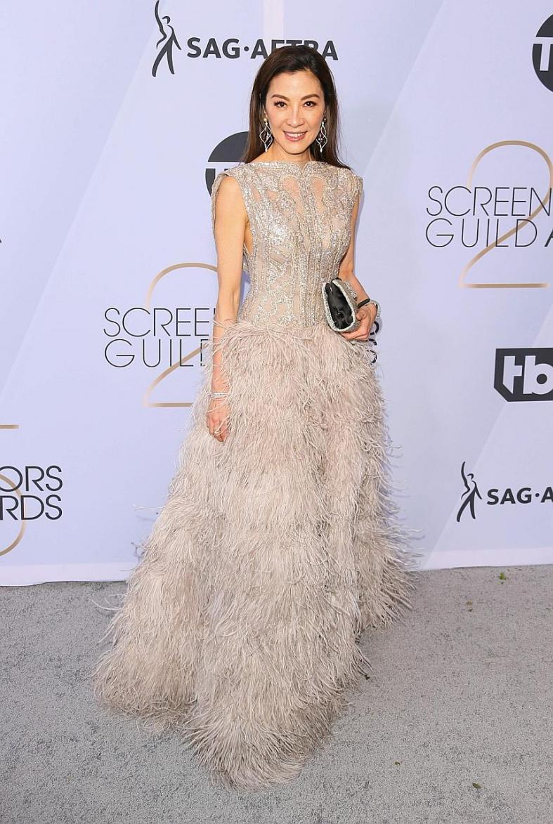 Gemma Chan leads the Crazy Rich Asians charge at SAG red carpet
