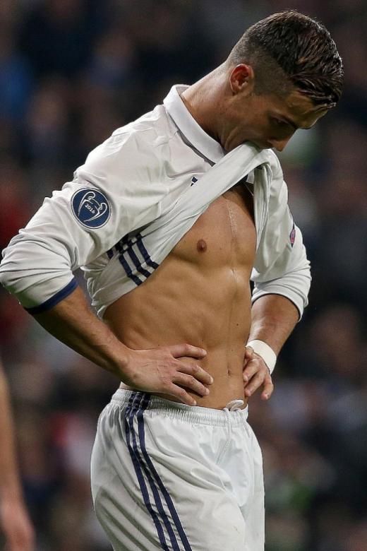 Ronaldo must rise in Europe