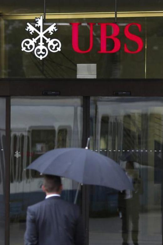UBS to slash jobs in Asia
