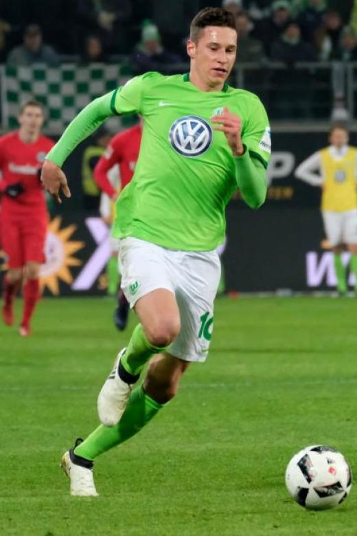 Liverpool join chase for Draxler