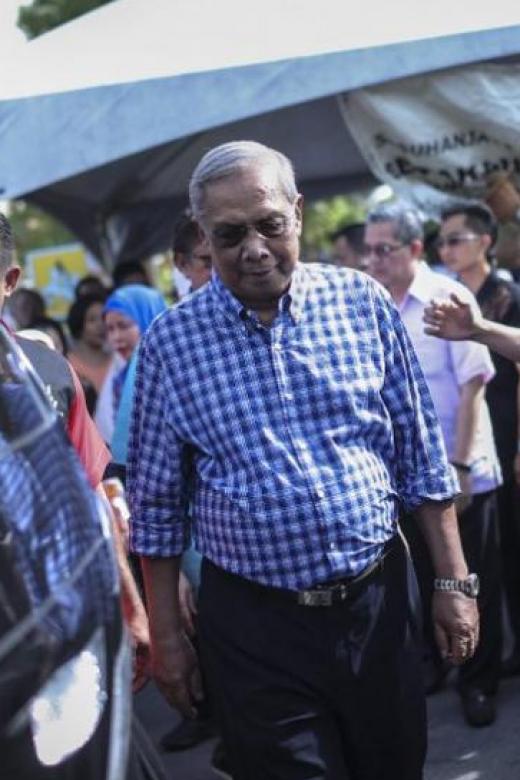 Sarawak chief minister dies of heart attack