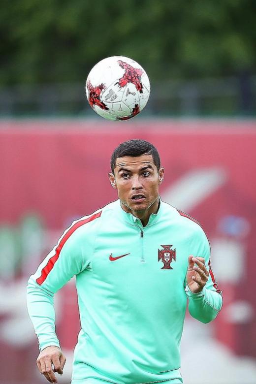 Chile wary of sharpshooter Ronaldo