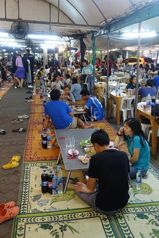 Bangkok street stall Racha745 will send you to Thai makan heaven