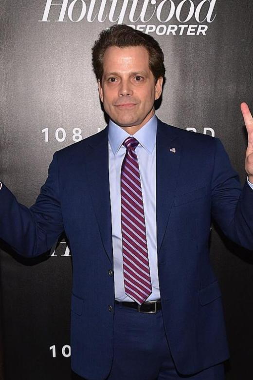 Mooch returns to place that’ll have him: Wall Street
