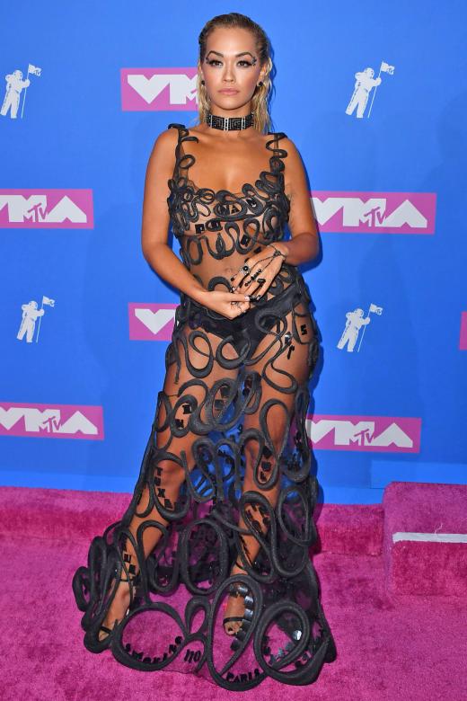 Liv Lo wins red carpet with crazy glam gown