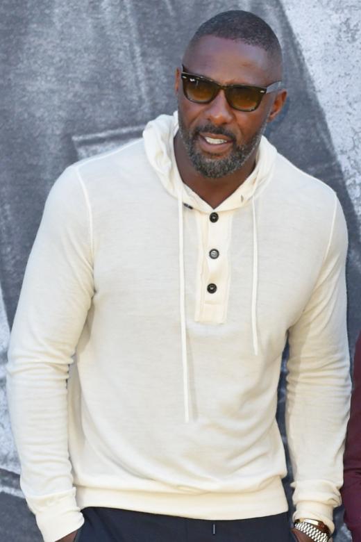 Idris Elba voted People's Sexiest Man Alive