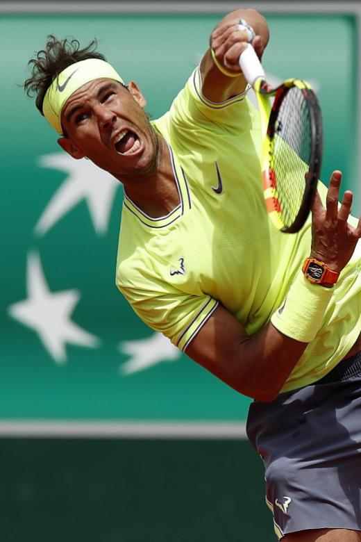 Rafael Nadal marches into last 32 of French Open