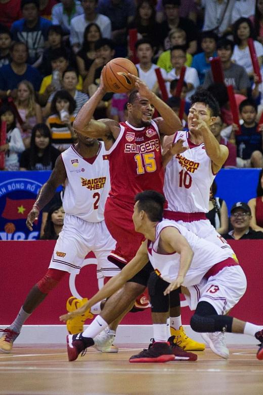 Slingers&#039; X-Man wants nothing but the Asean Basketball League title