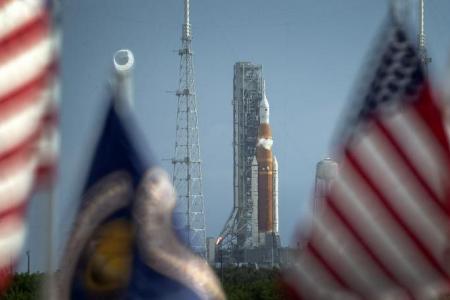 Fuel leak delays first launch of Nasa’s Artemis moon rocket for weeks