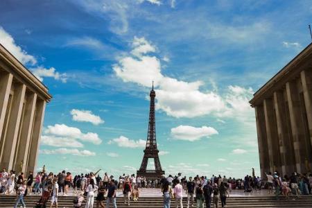 Two 'very drunk' American tourists found sleeping it off atop Eiffel Tower