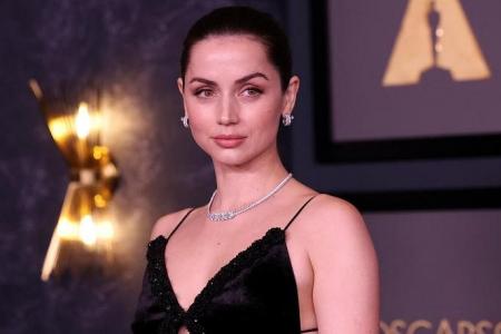 Ana de Armas fans sue studio after she is dropped from movie Yesterday despite appearing in trailer