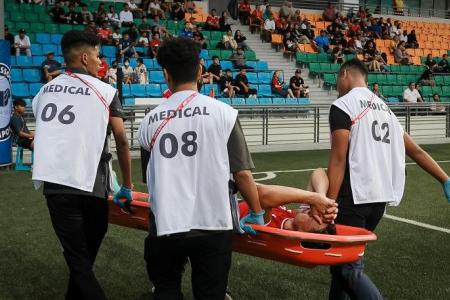 Cloud over Lions’ AFF campaign as chief striker Ikhsan suffers knee injury