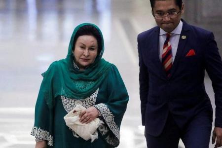 Ex-M'sian PM’s wife seeks release of passport to visit daughter in S’pore