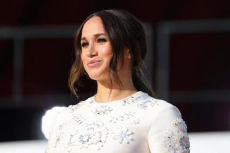 Meghan Markle gets front-page apology from tabloid