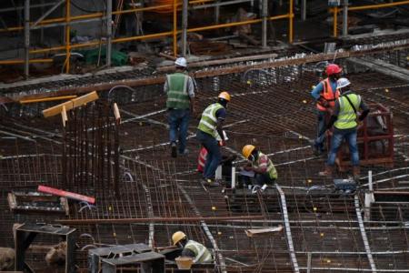16 workplace deaths in S'pore this year, more inspections to take place: Zaqy