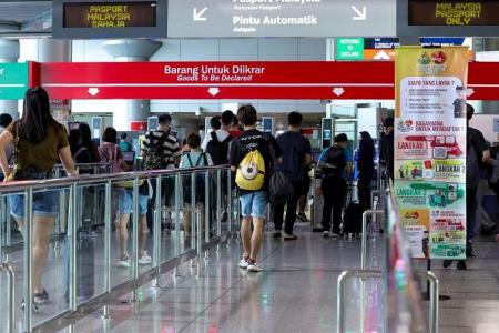 S'poreans can start using immigration e-gates at Johor checkpoints