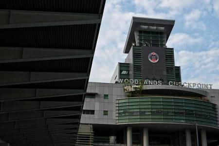 Man arrested after making ‘wrong turn’ into Woodlands Checkpoint; drugs, knives found in car