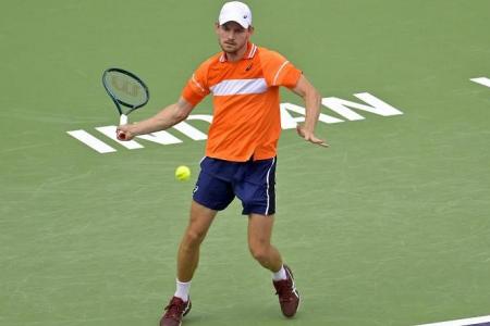 Murray serves up first round win over Goffin at Indian Wells