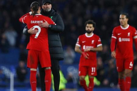 Klopp apologises to Liverpool supporters after huge blow to title hopes