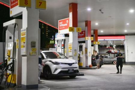 Pump operators in S'pore cut petrol, diesel prices 