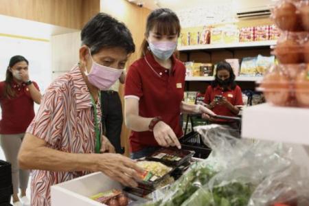 Fresh vegetables, eggs for low-income families in Boon Lay in new Food from the Heart initiative