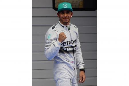 Hamilton grabs pole again