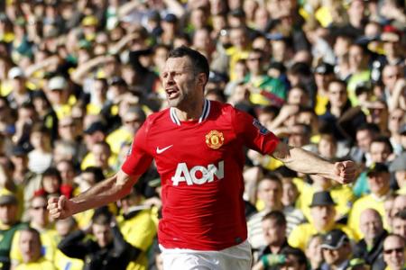 Ryan Giggs retires from football