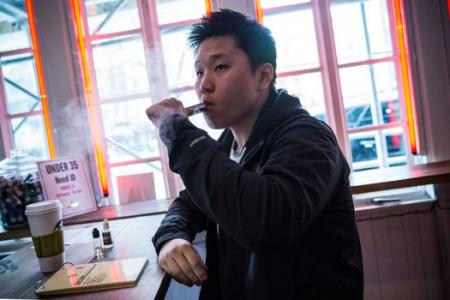E-cigarettes help smokers quit: Study