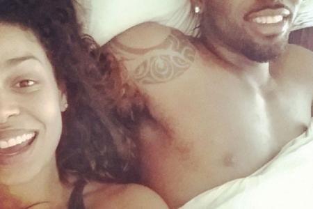 Sparks and Derulo share steamy couple selfie