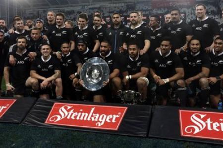 All Blacks come back to beat England by 1 point