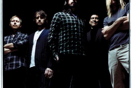 Foo Fighters fans crowdfund concert into existence