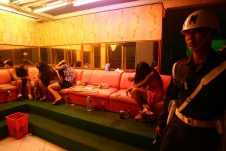 Indonesia takes on 'Dolly' red-light district