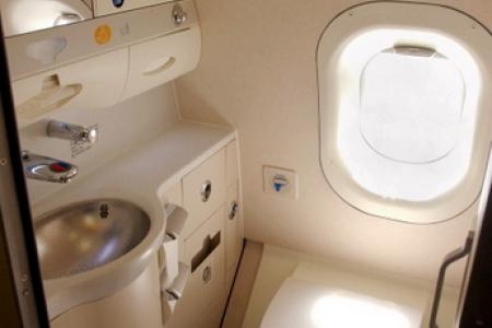 Man trapped in plane toilet on 15-hour flight
