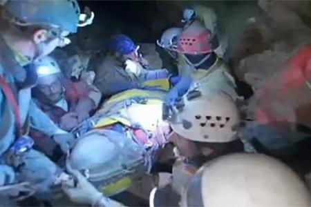 German trapped in 1,000m deep cave for 11 days rescued 