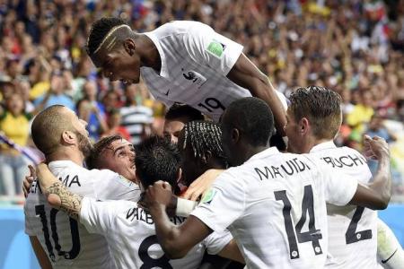 France to the fore with 5-2 win
