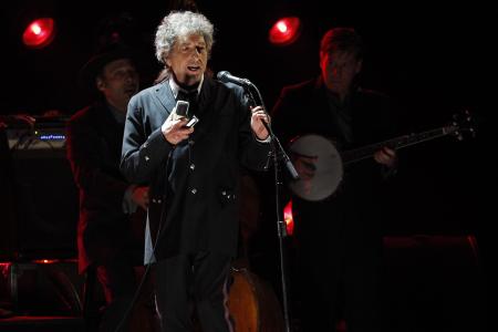 Bob Dylan lyrics sold for $2.5 million