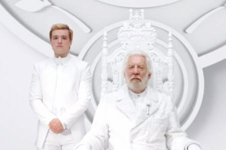 Here's your first look at The Hunger Games: Mockingjay part one