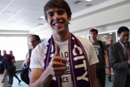 Kaka mobbed as he touches down in Orlando