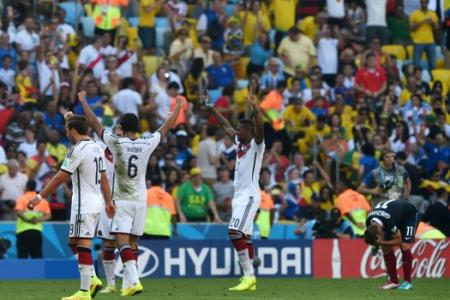 Hummels' header hammers France out of the World Cup