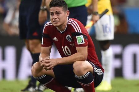 James blames referee for Colombia's loss   
