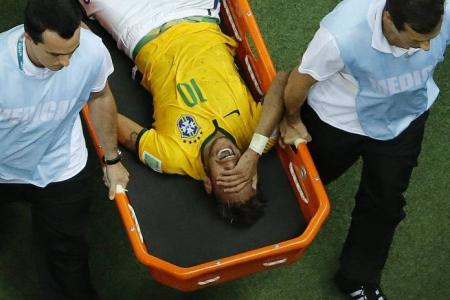  Neymar feared that he would be paralysed