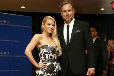 Jessica Simpson and Eric Johnson tie the knot