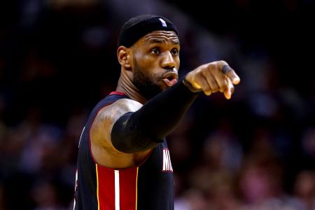 LeBron James to rejoin Cleveland Cavaliers