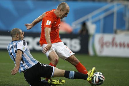 Argentina's Mascherano tore anus during tackle that saved Argentina
