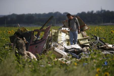 US officials: MH17 shot down by mistake