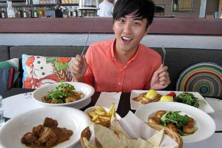 Atmosphere? Food is more important, says Huang Jinglun
