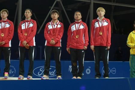 Singapore women's table tennis team retain gold medal