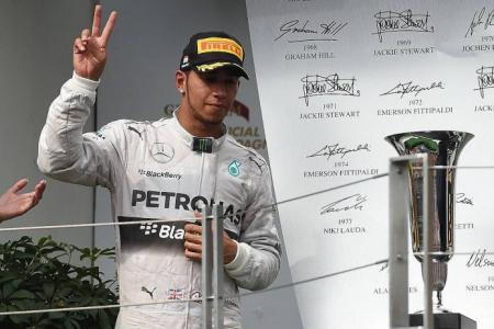 Mercedes back Hamilton over defying team orders