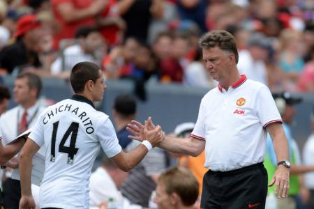 Van Gaal to decide on players' future after United tour